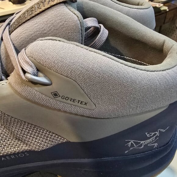 Arc'teryx Aerios MID GTX Boots Void/Sapphire X000006887 MENS SIZE 13 NEW - Picture 9 of 11